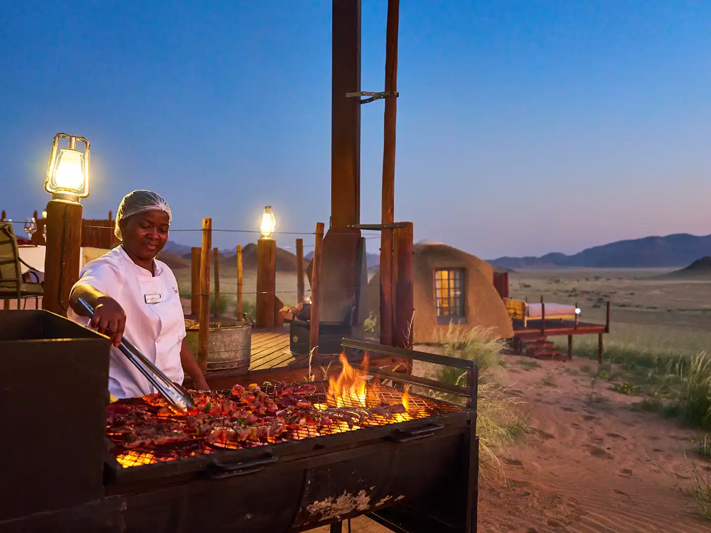084-ondili-aktivitaet-namib-night_08_md