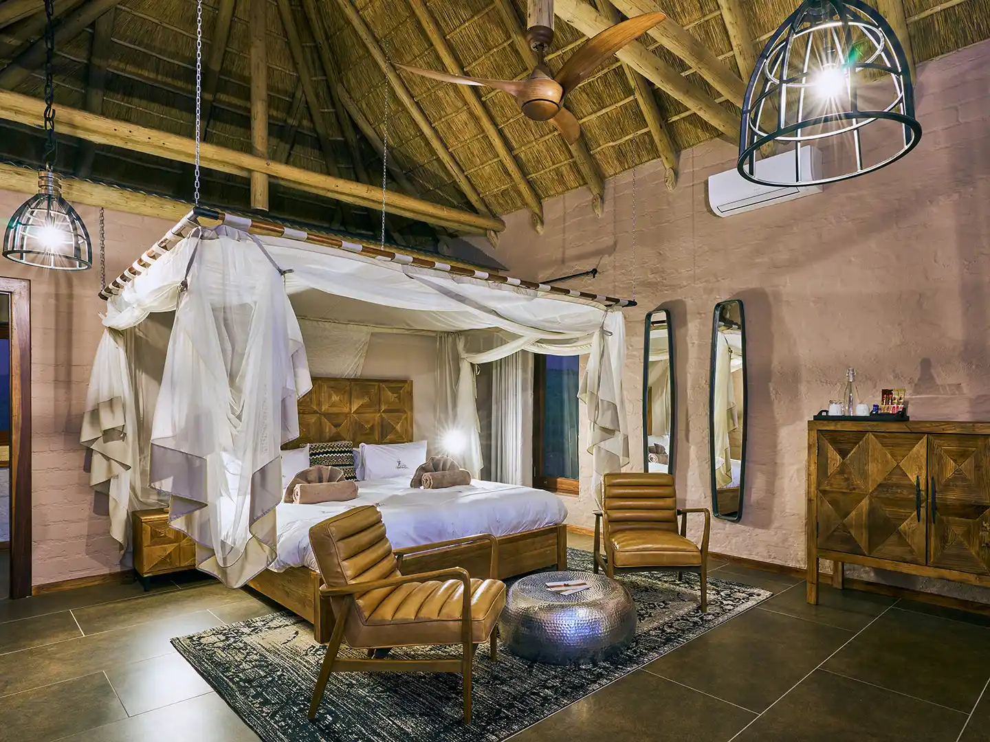 178-ondili-Desert Homestead_familiy-suite-02_md