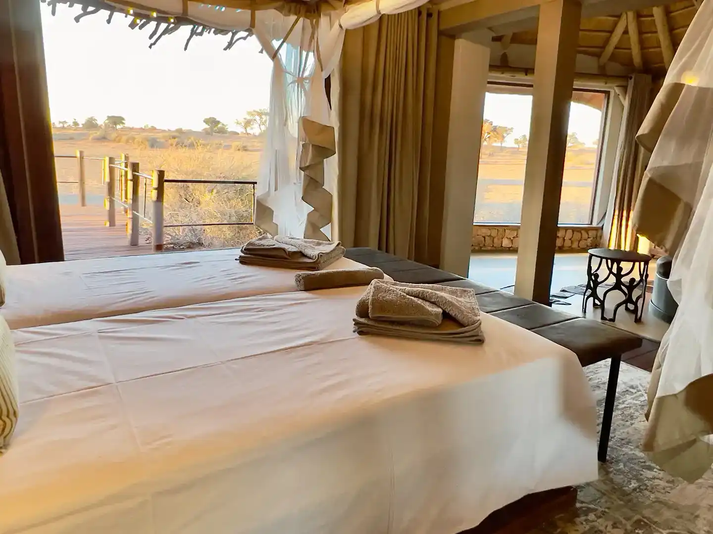 3247_ondili-red dunes lodges-suite_md