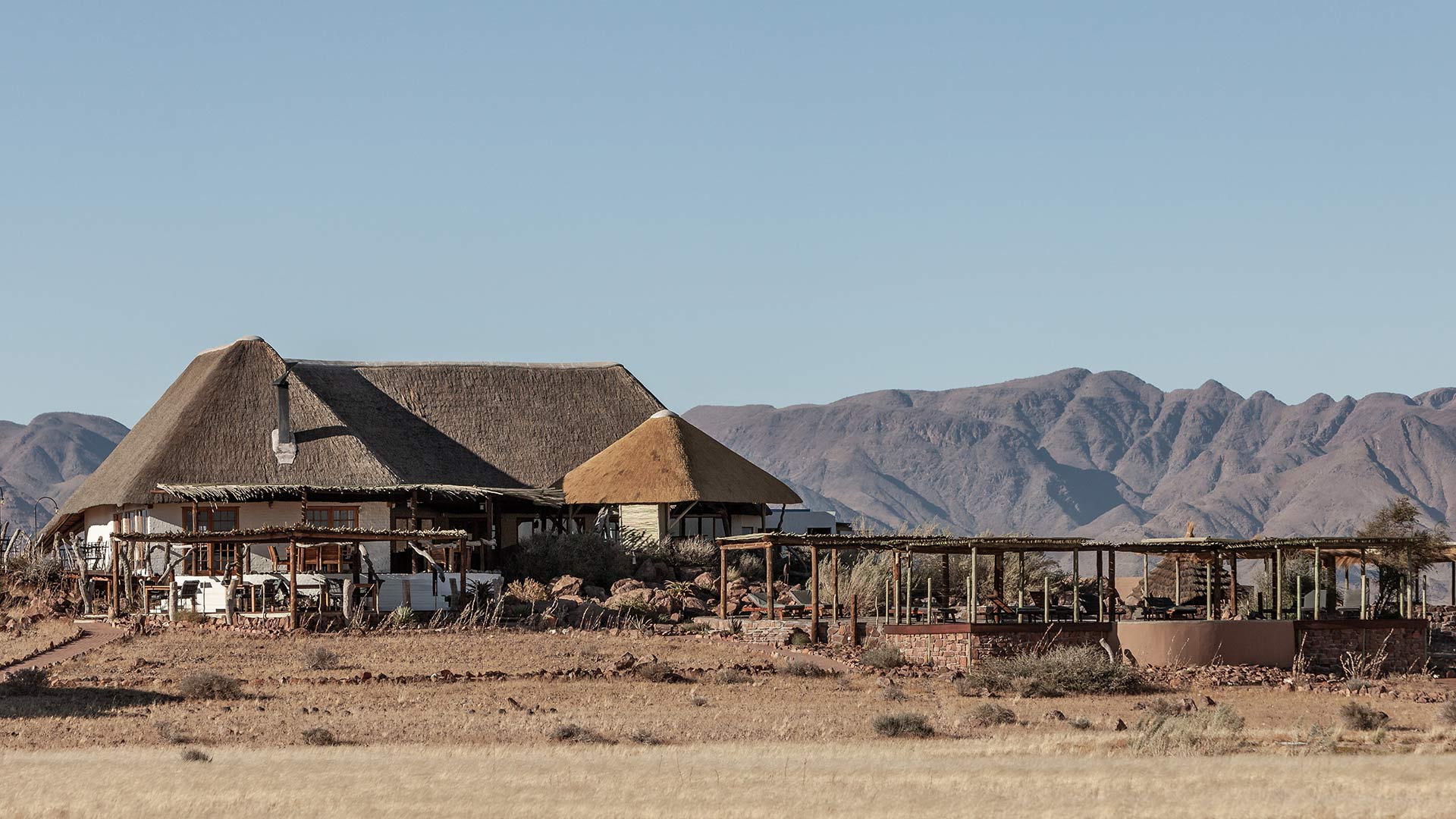 lodge-desert-homestead-01-xl